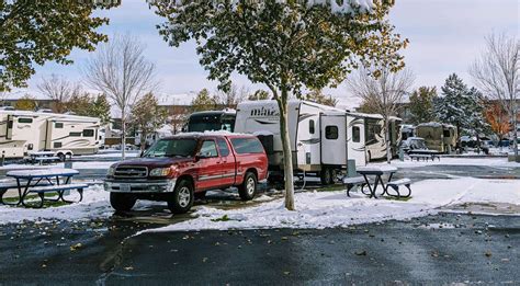 8 Best 4 Season Travel Trailers For Staying Cozy When It S Cold