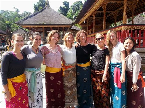 8 Best Women S Travel Groups In India You Can Join Women Travel