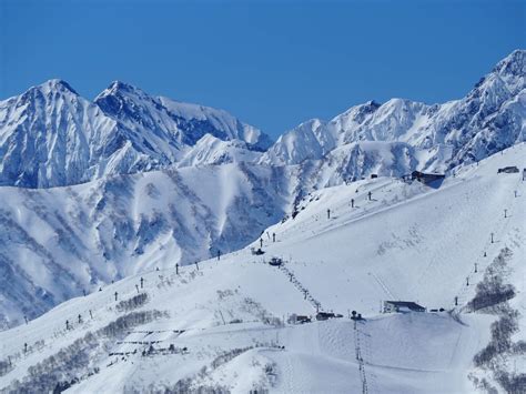 8 Of The Best Family Friendly Ski Resorts In Japan The Family