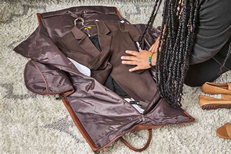 9 Amazing Travel Suit Bag For 2023 Touristsecrets