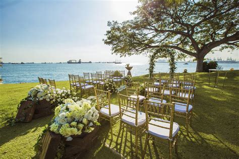 A Destination Beach Wedding In Sg Shangri La S Rasa Sentosa Resort Amp Spa S Idyllic Getaway