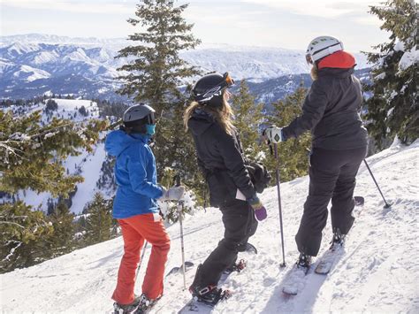 A Girls Trip Exploring Four Of Idaho S Ski Destinations Skiing In Idaho