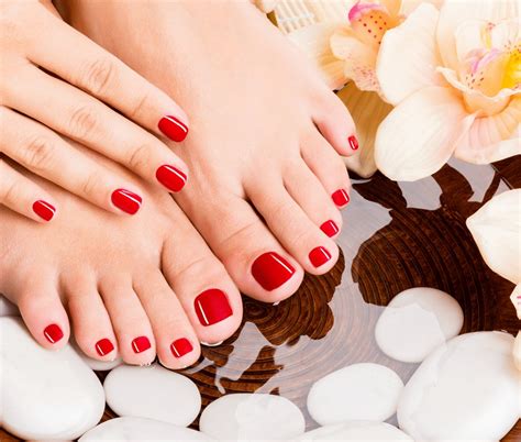 A Quick At Home Spa Pedicure In 6 Easy Steps