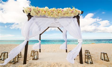 A Stylish Turks And Caicos Destination Wedding Destination Wedding