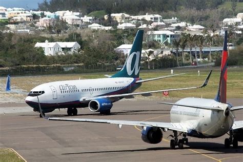 Airlines Serving Bermuda