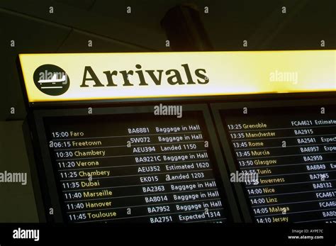 Airport Arrivals Board Hi Res Stock Photography And Images Alamy