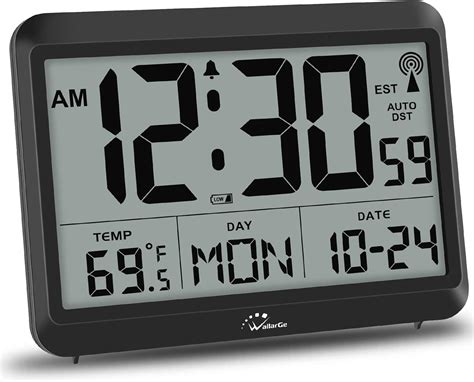 Amazon Com 4 5 Led Display Digital Alarm Clock Battery Operated