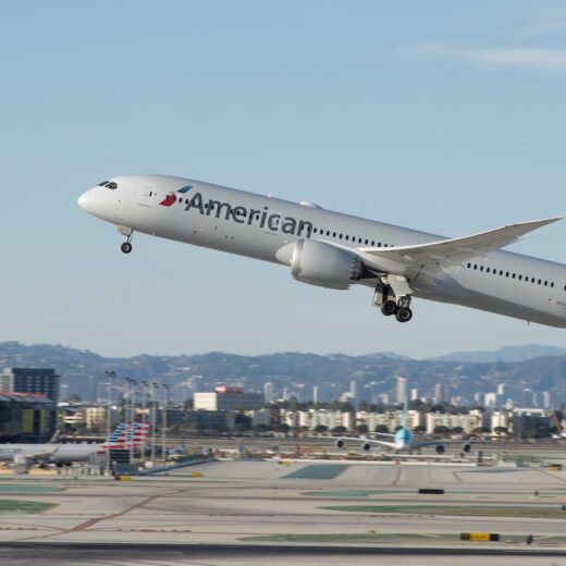 American Airlines Travel Alerts