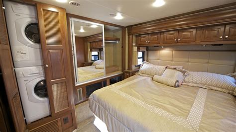 An Rv With 2 Bedrooms Who Knew It Existed Rvgeeks