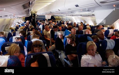 Ana Airline Passengers Hi Res Stock Photography And Images Alamy