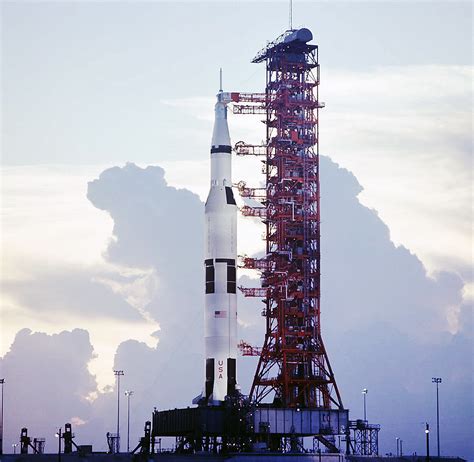 Apollo 17 Saturn 5 Rocket Sunrise December 6 1972 Flickr