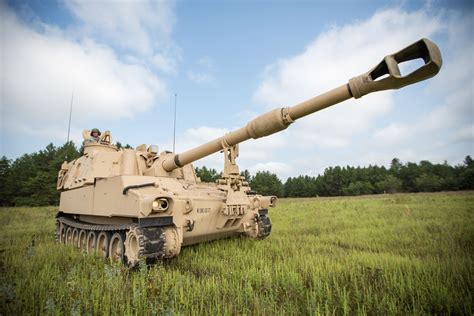 Army Eyeing Strategic Cannon Tech With 1 000 Mile Range Military Com