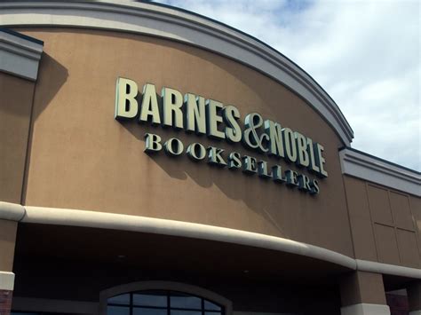 Barnes Amp Noble Bookstore In Natick Ma Barnes Amp Noble