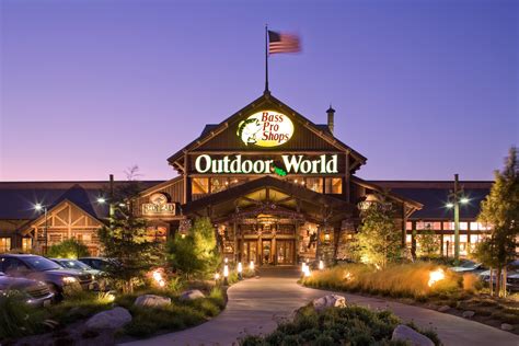 Bass Pro Shops