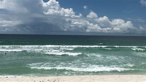 Beach Closed Dozens Of People Rescued From Destin Beach Waters Wear