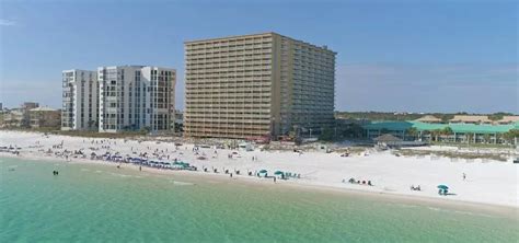 Beachfront Hotels Apartments Vacation Homes Aparthotels In Destin Fl