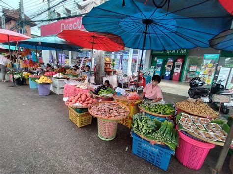 Best 5 Things To Do In Chiang Mai Gate Market