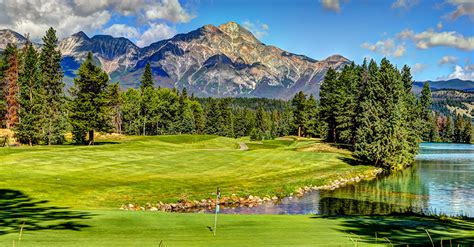 5 Best Golf Trip Destinations