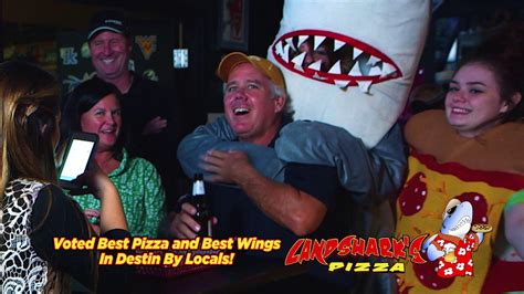 Best Pizza Wings In Destin Fl Landshark S Pizza Company Destin Harbor