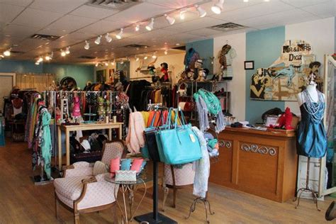 Best Resale Shops In Chicago Chicago Shopping Resale Store