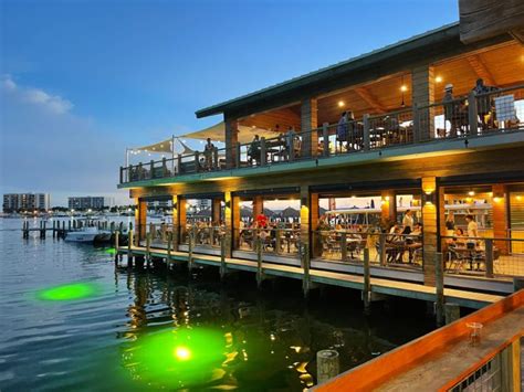 Destin Waterfront Restaurants