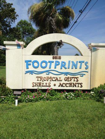 Best Souvenirs Gifts In Destin Review Of Footprints Gift Shop