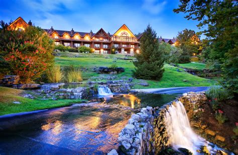 Big Cedar Lodge 2900 In Ridgedale Mo Great Places Places To See