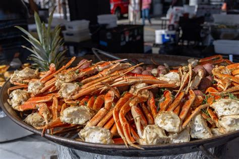 Big Turnout For Destin Seafood Festival See The Call To Chef Winners