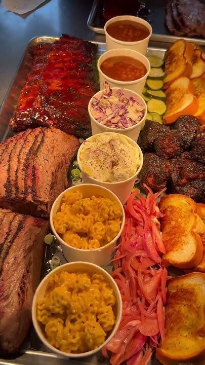 Black Diamond Bbq Platters At Destination Smokehouse In Southern