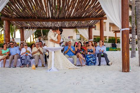 Blog Juan Navarro Wedding Photographer Cancun Destination Wedding