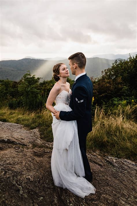 Blue Ridge Mountains Elopement In Asheville Vow Of The Wild Blue