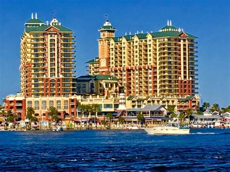 Boardwalk Picture Of Destin Harbor Boardwalk Destin Tripadvisor