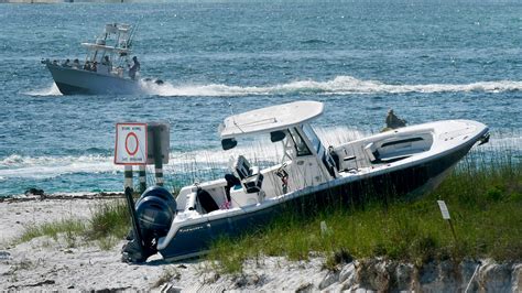 Boat Crashes Into Destin Military Beach With Four Passengers Onboard