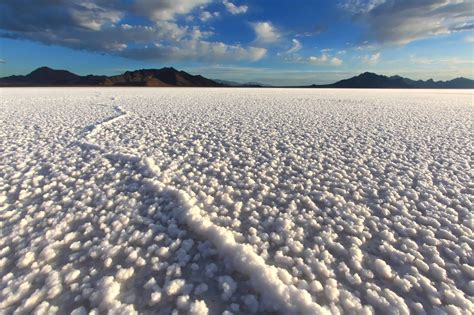 Bonneville Salt Flats Retina Wallpaper Silodrome Utah Travel Wanderlust Travel Amazing