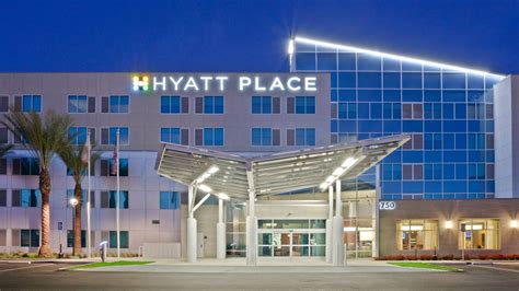 Book A Lax Airport Hotel Free Shuttle Ride Hyatt Place La