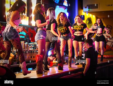 Broadway World Coyote Ugly Saloon