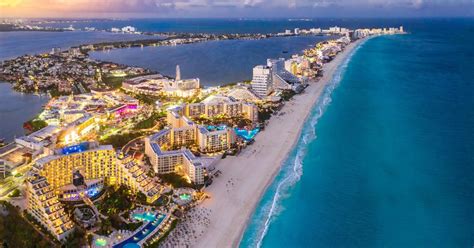 Cancun Get To Know Mexico S Most Famous Resort