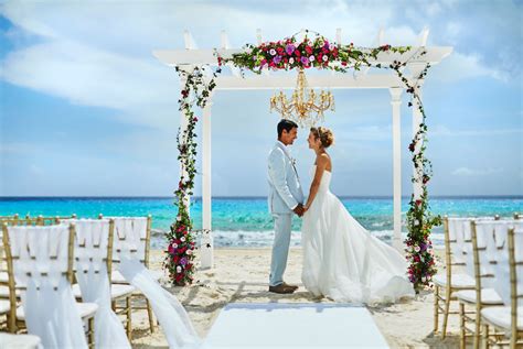 Cancun Wedding Planners Your Guide To Cancun Weddings