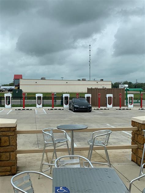 Cefco Travel Center Giddings Tx Ev Station