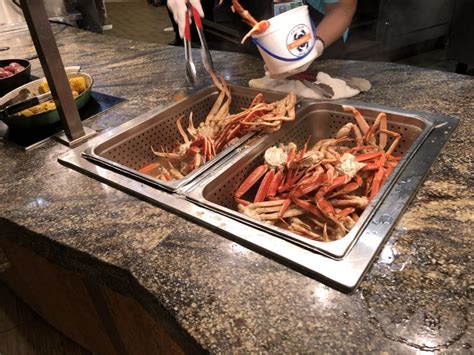 Checking Out The All You Can Eat Crab Buffet At The Kansas Star Casino