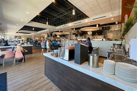 City Food Hall Bar Destin Commons