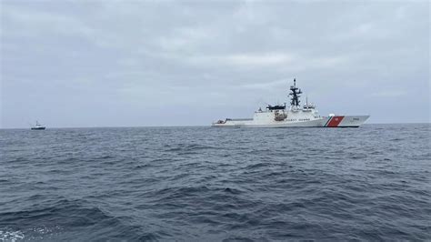 Coast Guard Rescues Crew Of Fishing Vessel Off Oregon Coast Kgw Com