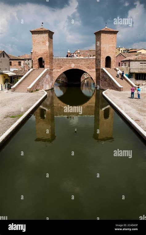 Comacchio Ferrara Emilia Romagna Italy The Ancient Bridge Trepponti