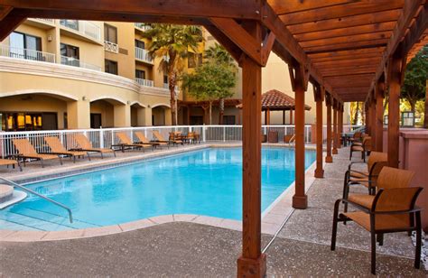 Courtyard Sandestin At Grand Boulevard Destin Fl Resort Reviews Resortsandlodges Com