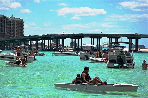 Crab Island Destin Cruises Boat Rentals Things To Do In Destin Sunventure