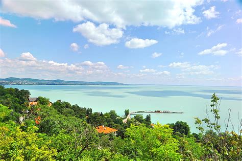 D Li Intu Ci Mutat Zam Rdi Lake Balaton Fasizmus Gar Zs Elvet Se