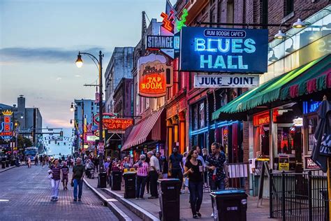 Dallas To Memphis Road Trip Distance Drive Time Best Stops