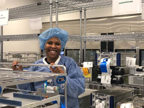 Day In The Life Central Sterile Processing Technician Northwell Careers