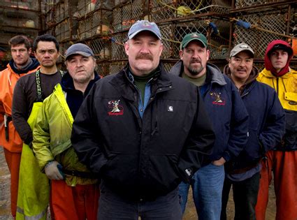 Deadliest Catch Crewmember Airlifted To Hospital After Falling Ill E