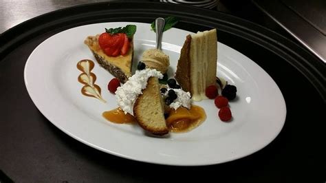 Dessert Plate At Boshamps Www Beachguide Com Destin Restaurants